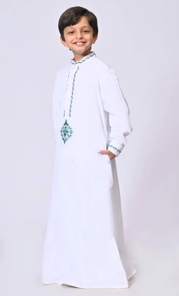 Artisanal Embroidery Boy's White Embroidered Thobe With Pockets - Final Sale