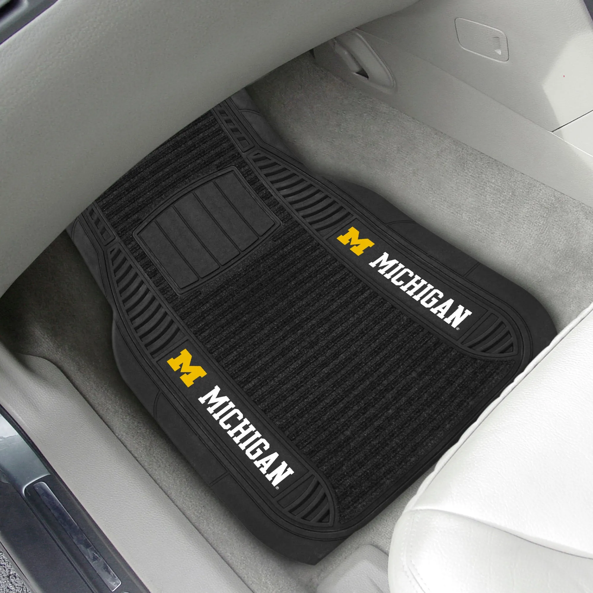 Fanmats Michigan Wolverines 2 Piece Deluxe Car Mat Set