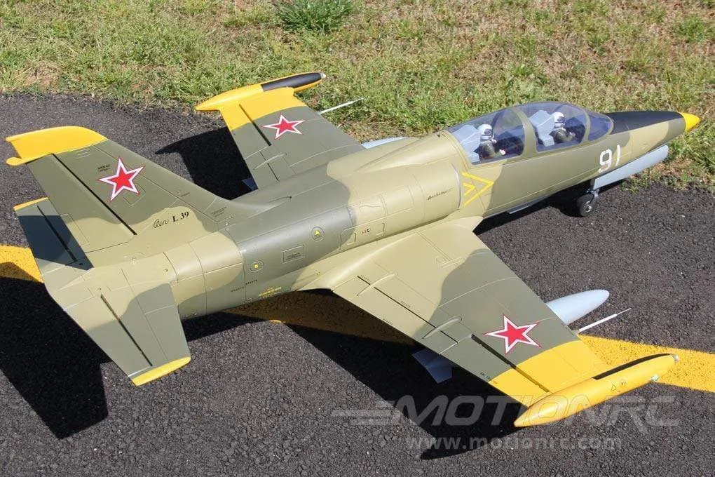 Freewing L-39 Albatros Camo 80mm EDF Jet - ARF PLUS