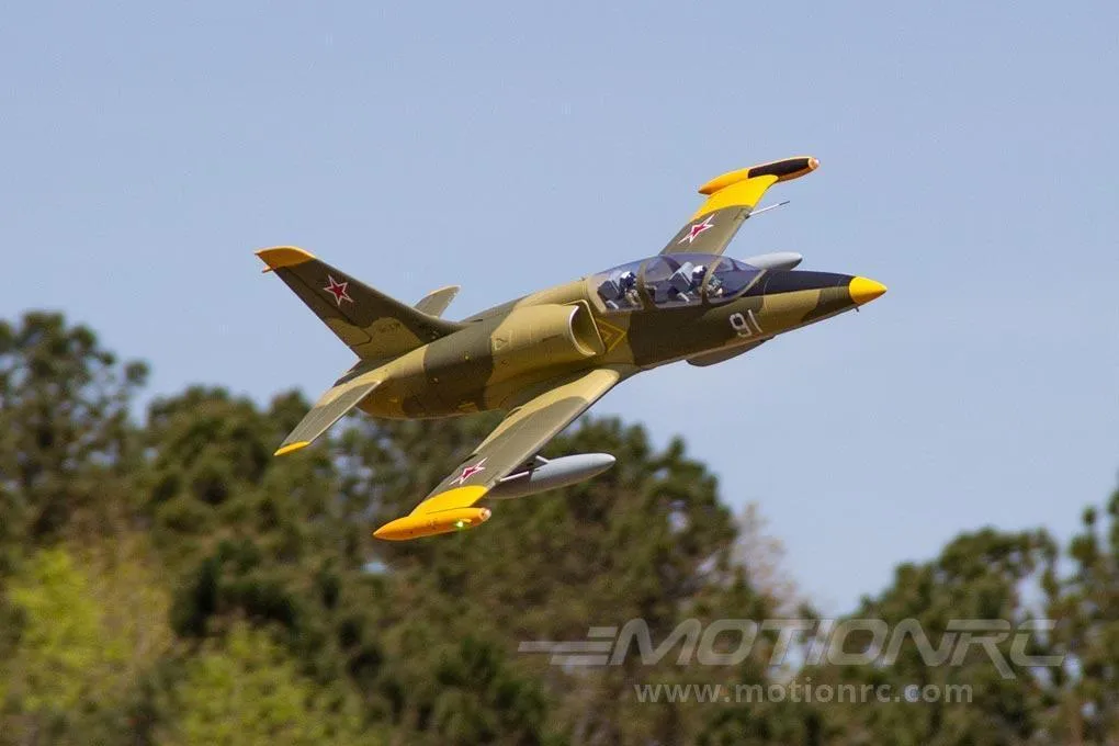 Freewing L-39 Albatros Camo 80mm EDF Jet - ARF PLUS