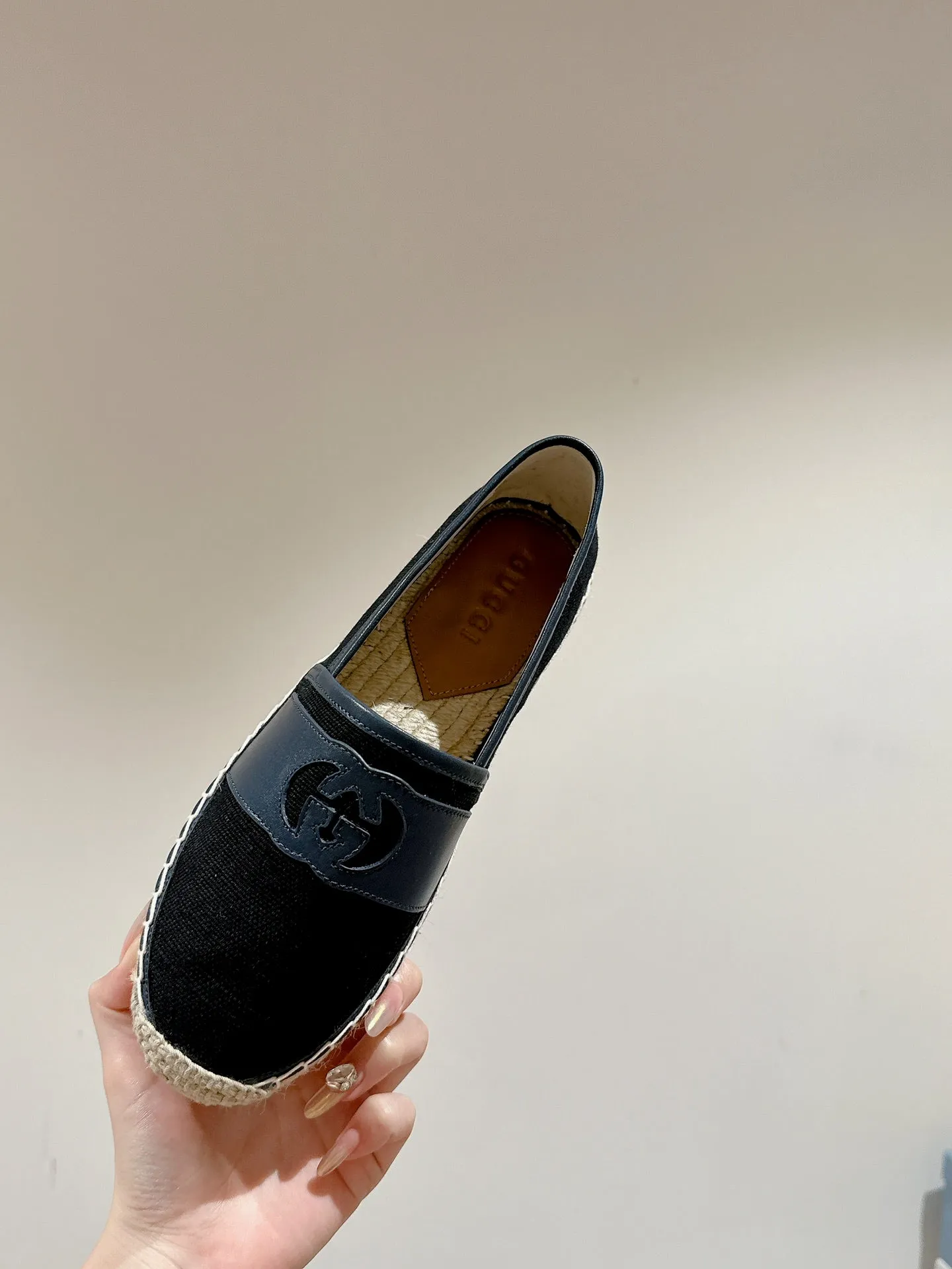 GG ESPADRILLES SLIP - ON BLACK CANVAS