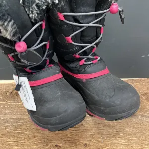 Kamik - youth winter boots - MSRP $80: Black Pink -children-13T