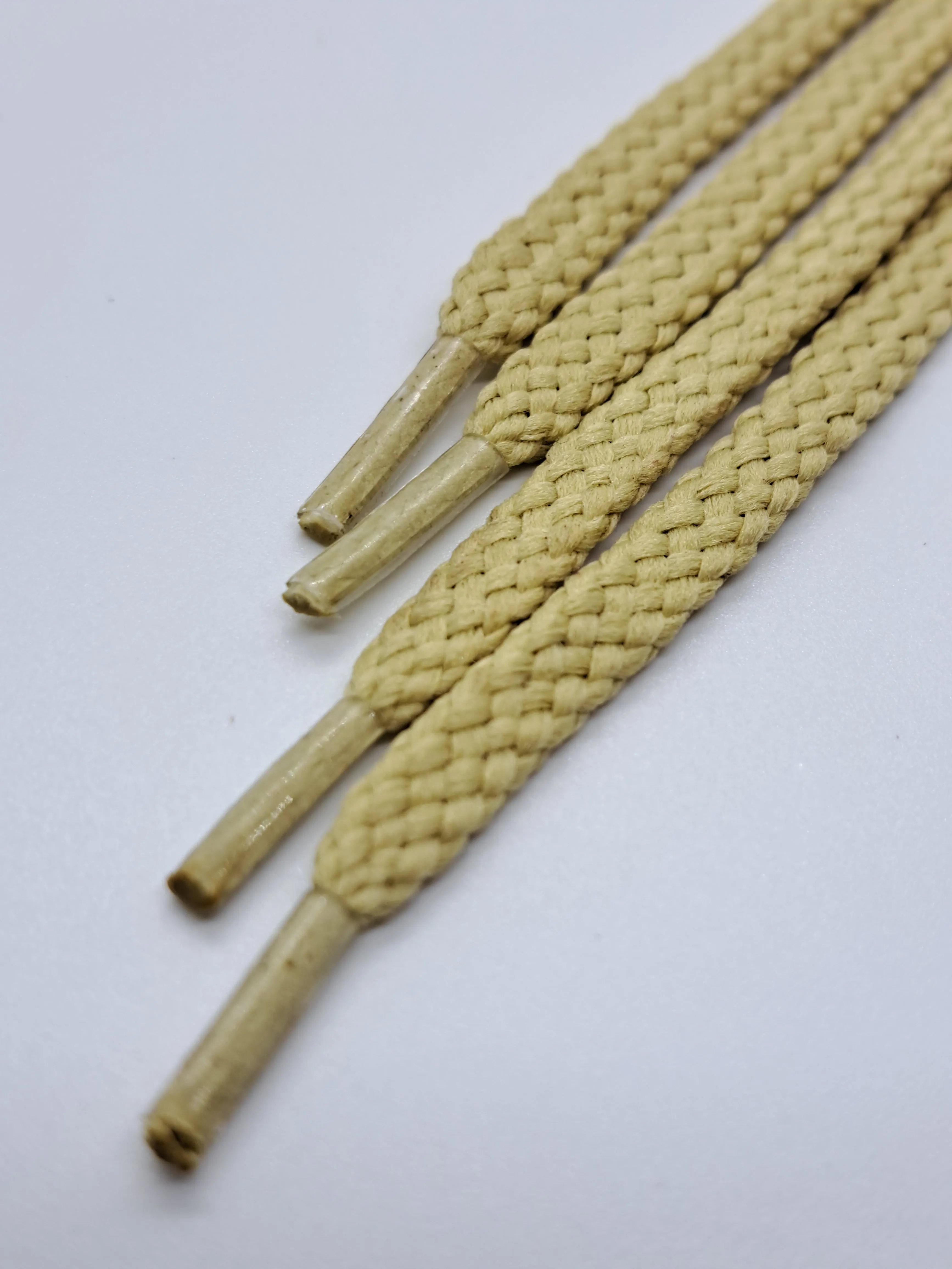 Narrow Flat Shoelaces - Tan