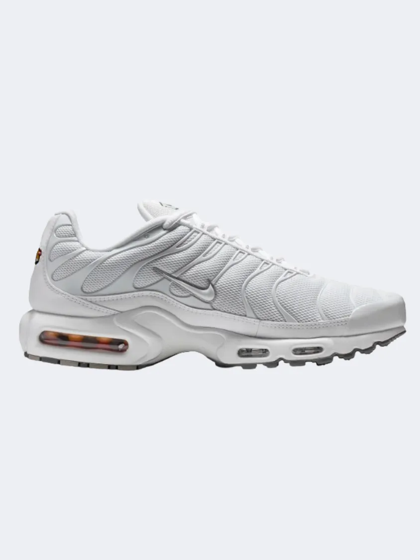 Nike Air Max Plus Men Lifestyle Shoes White/Black/Grey