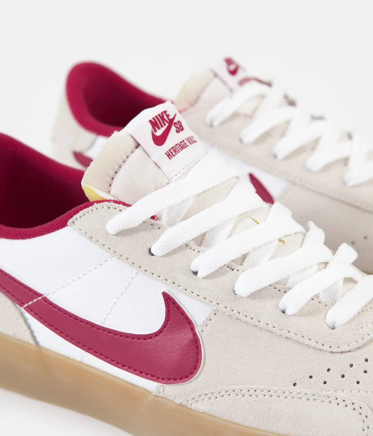 Nike SB Heritage Vulc Shoes - Summit White / Cardinal Red - White