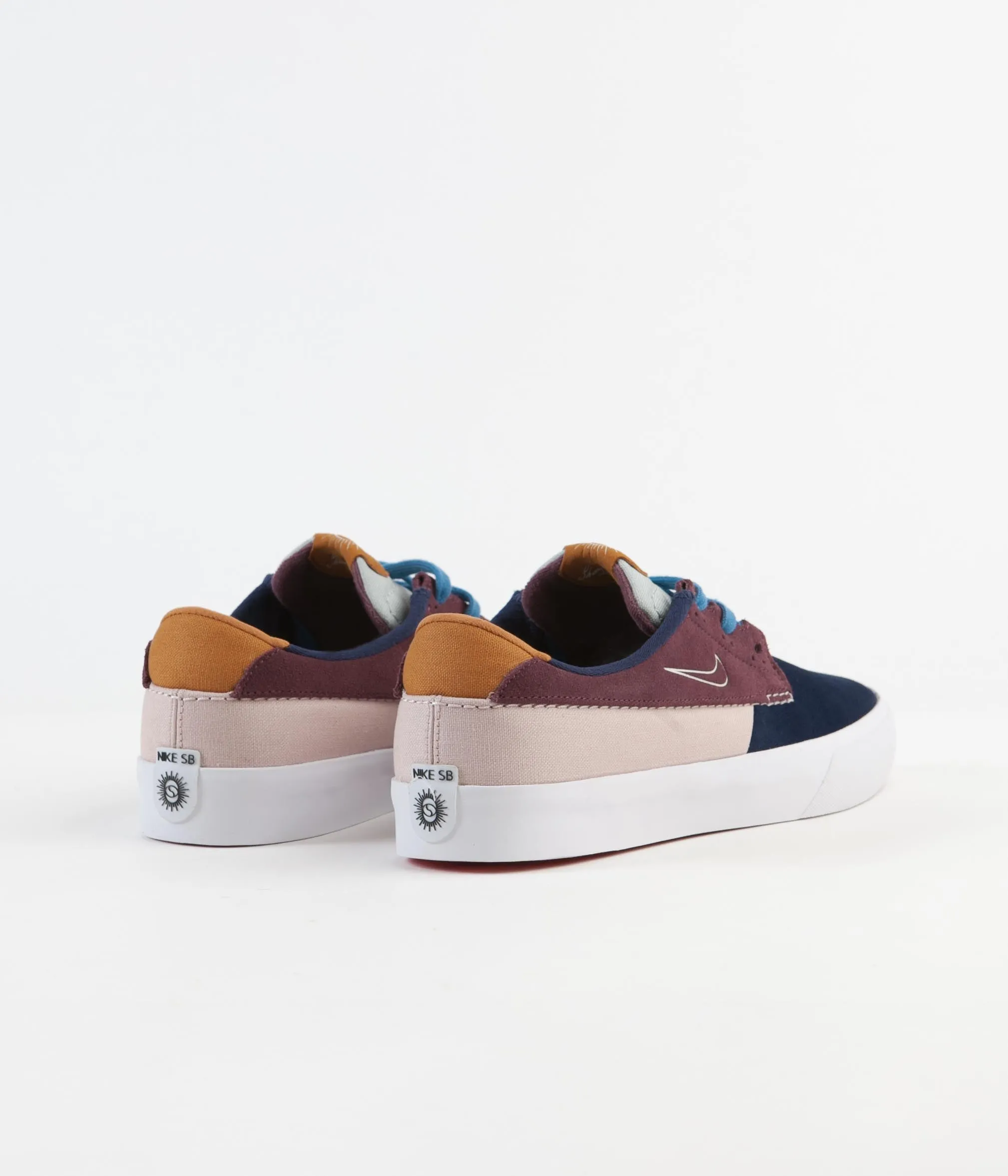 Nike SB Shane Shoes - Midnight Navy / Sail - Dark Wine - Pink Oxford