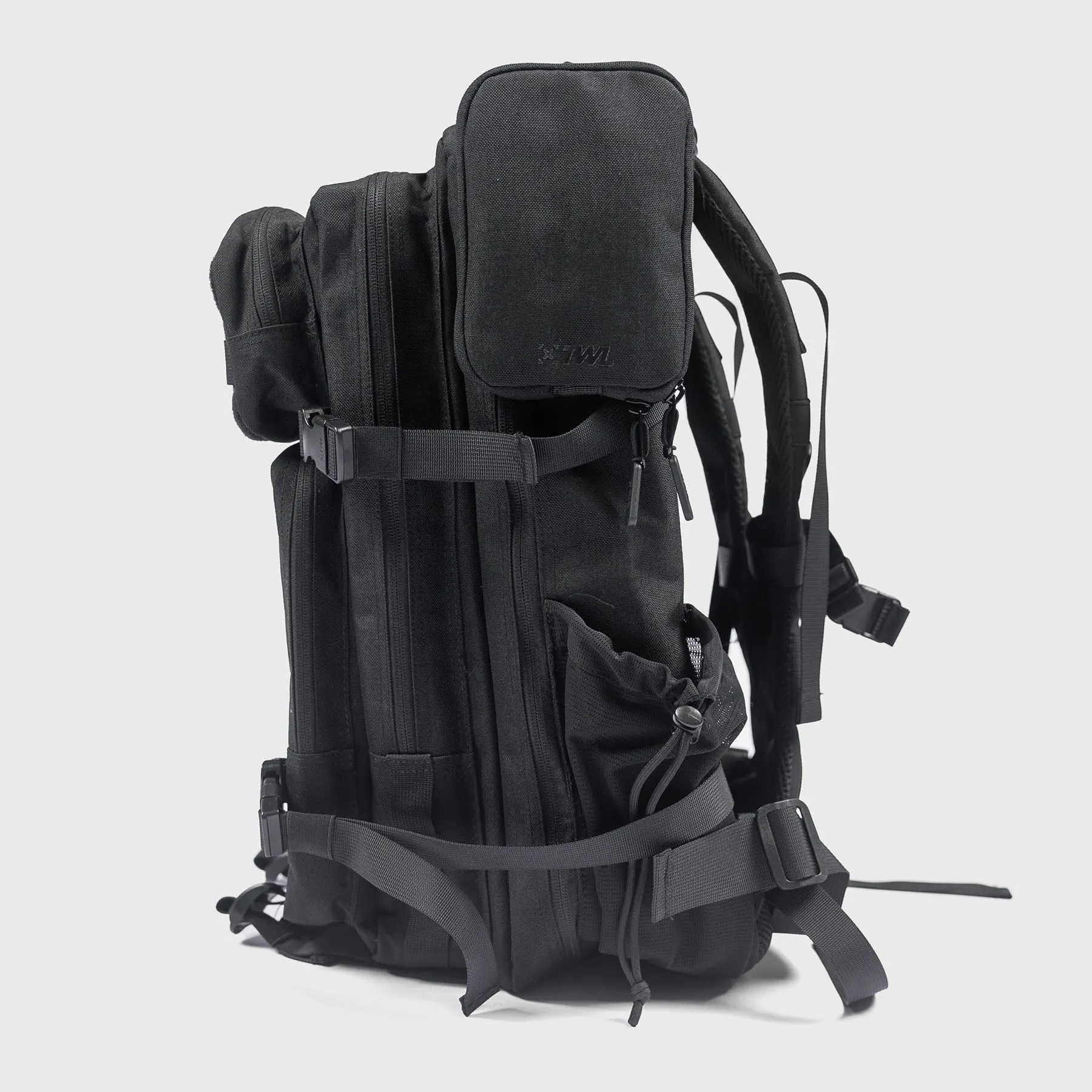 TWL - VANQUISH BACKPACK - BLACK - 47L