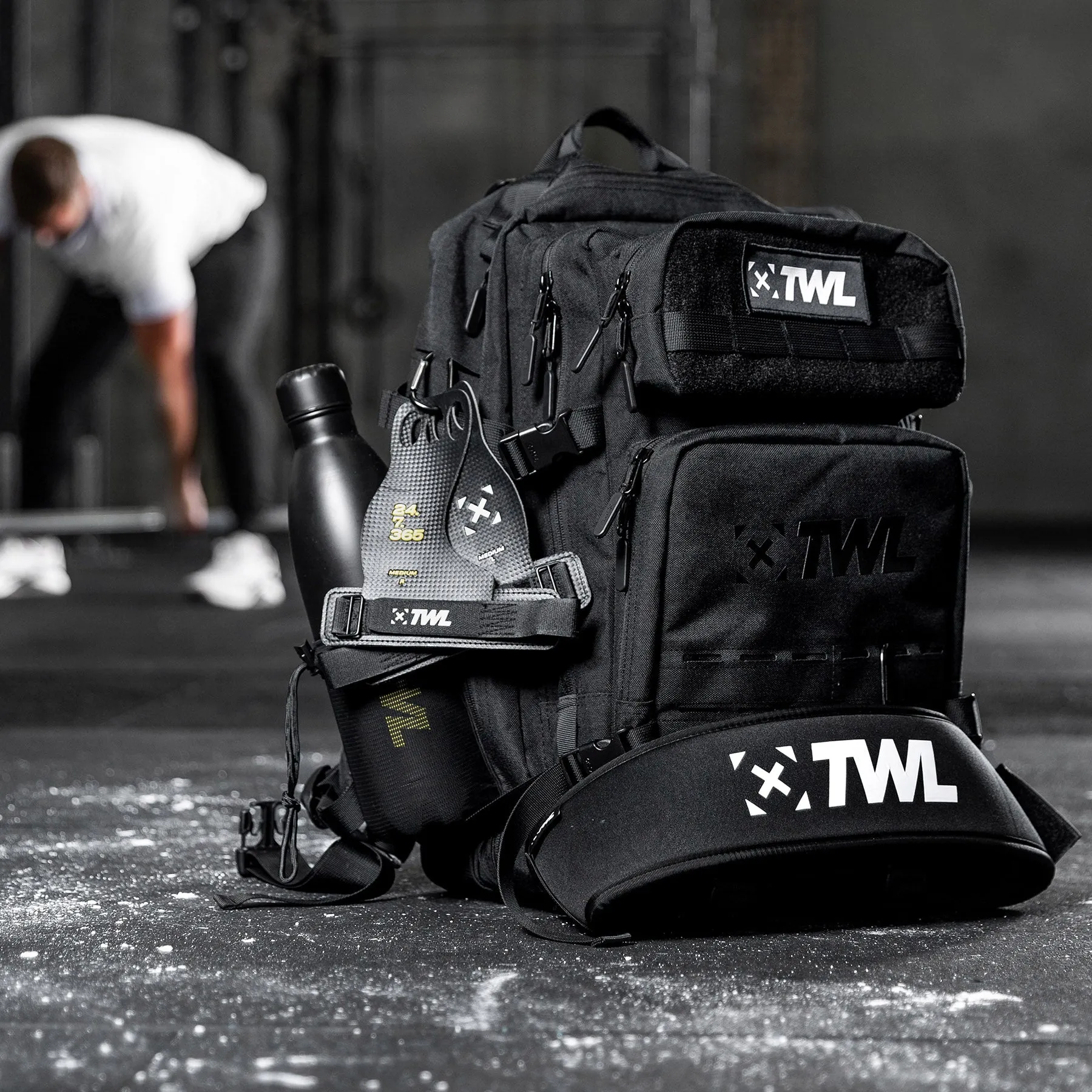 TWL - VANQUISH BACKPACK - BLACK - 47L