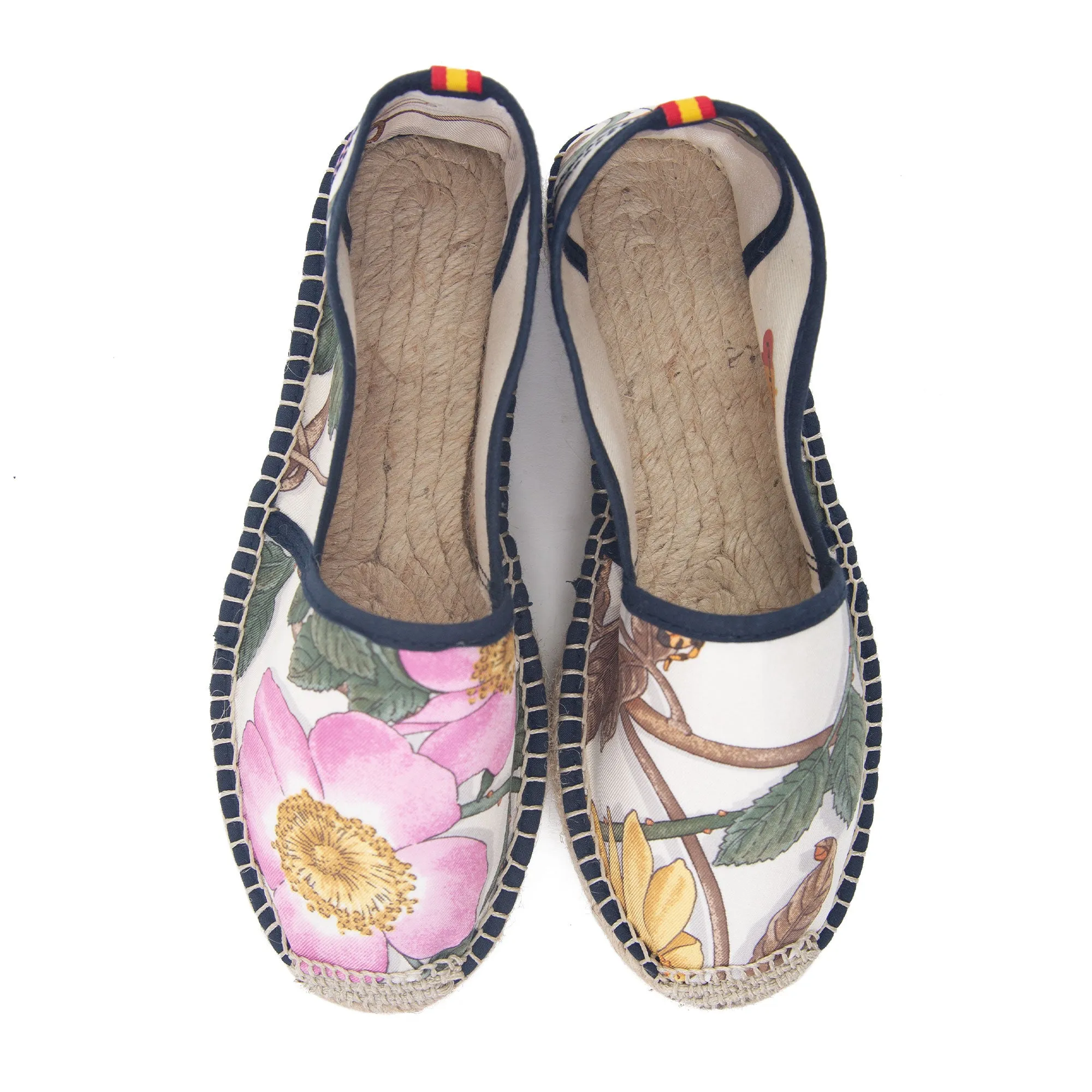 VIOLETA Cream Classic Espadrilles