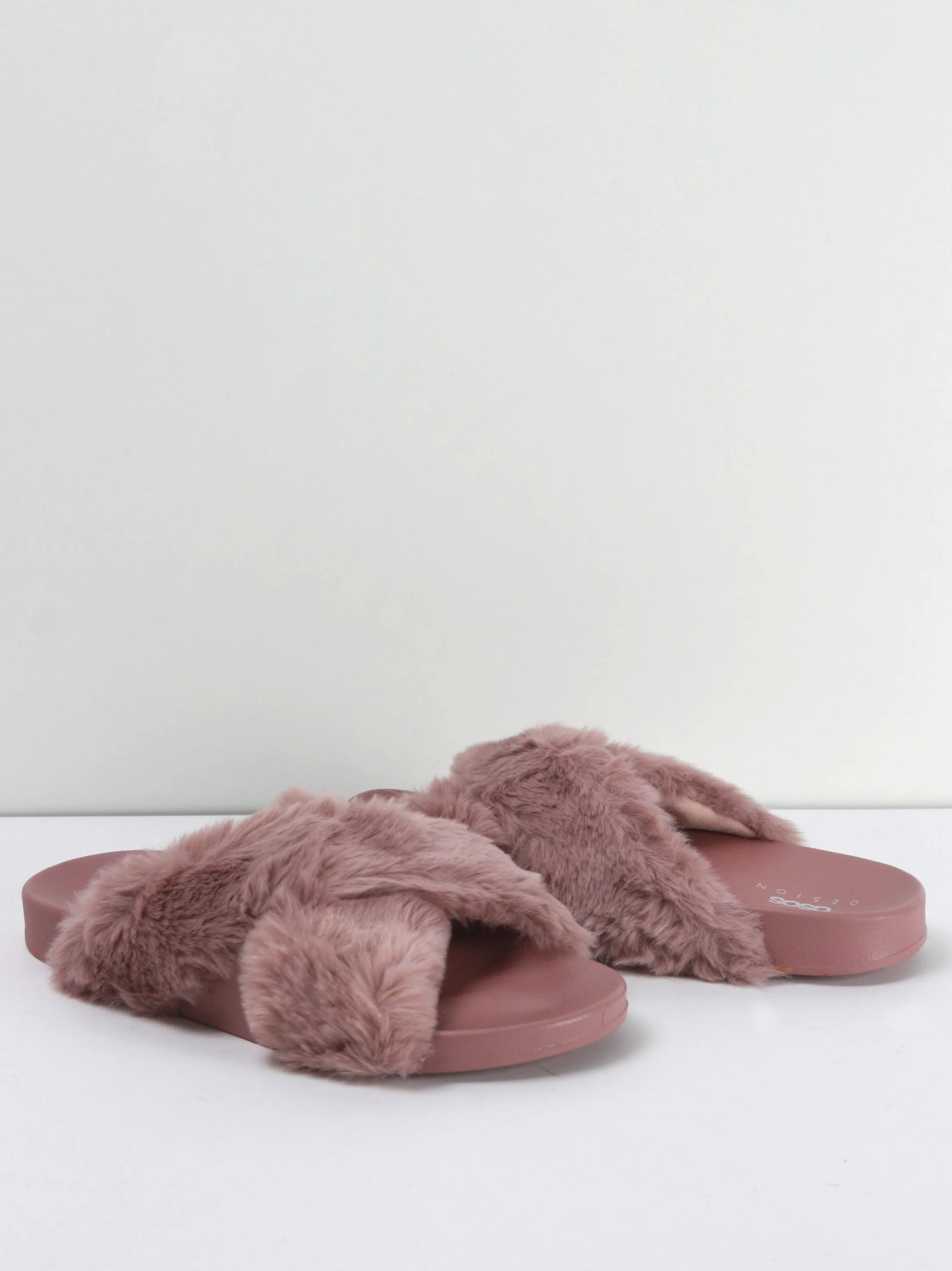 Women Slip On Cozy Slippers, Pink