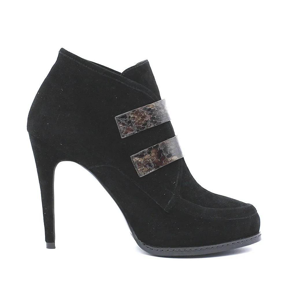 York Suede Ankle Boot - Black